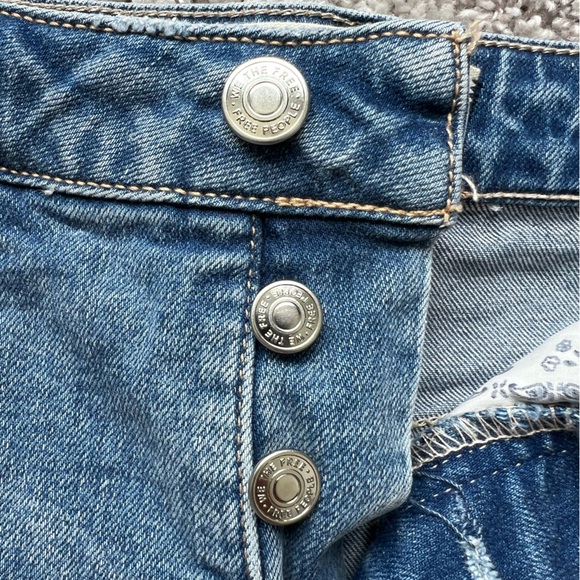 Free people denim shorts - Picture 4 of 11